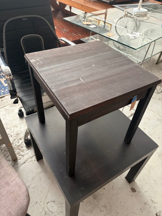 Small table 40x40