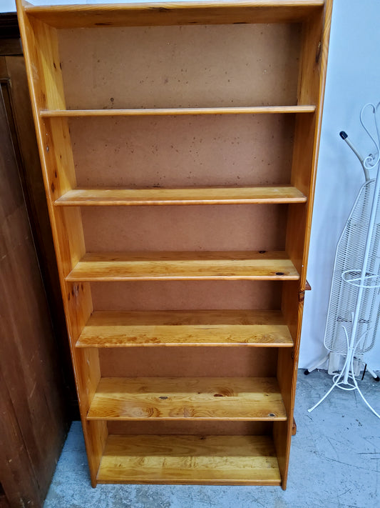 Bookshelf