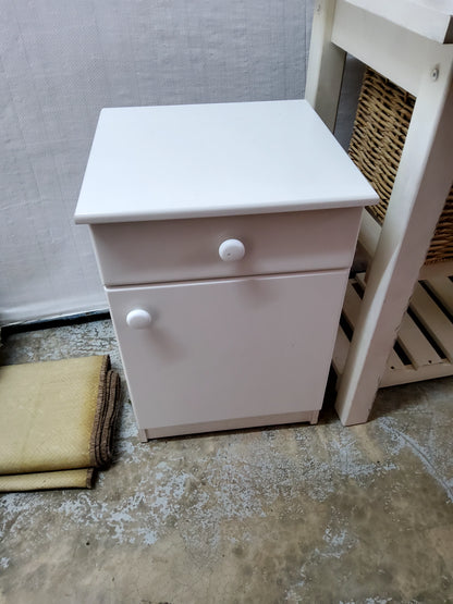 Bed side cabinet